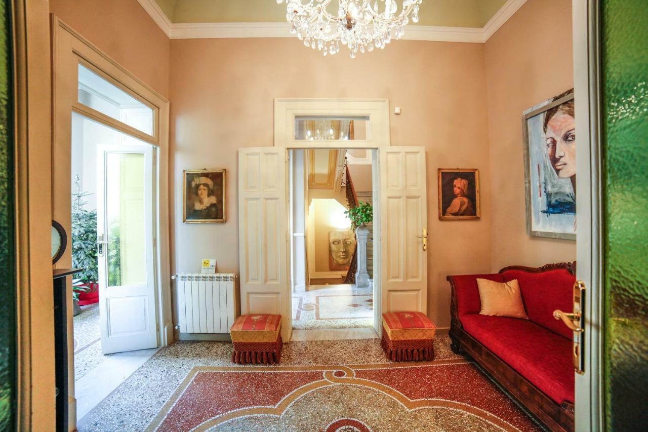 La Casa Di Dadda Hotel Месина Екстериор снимка